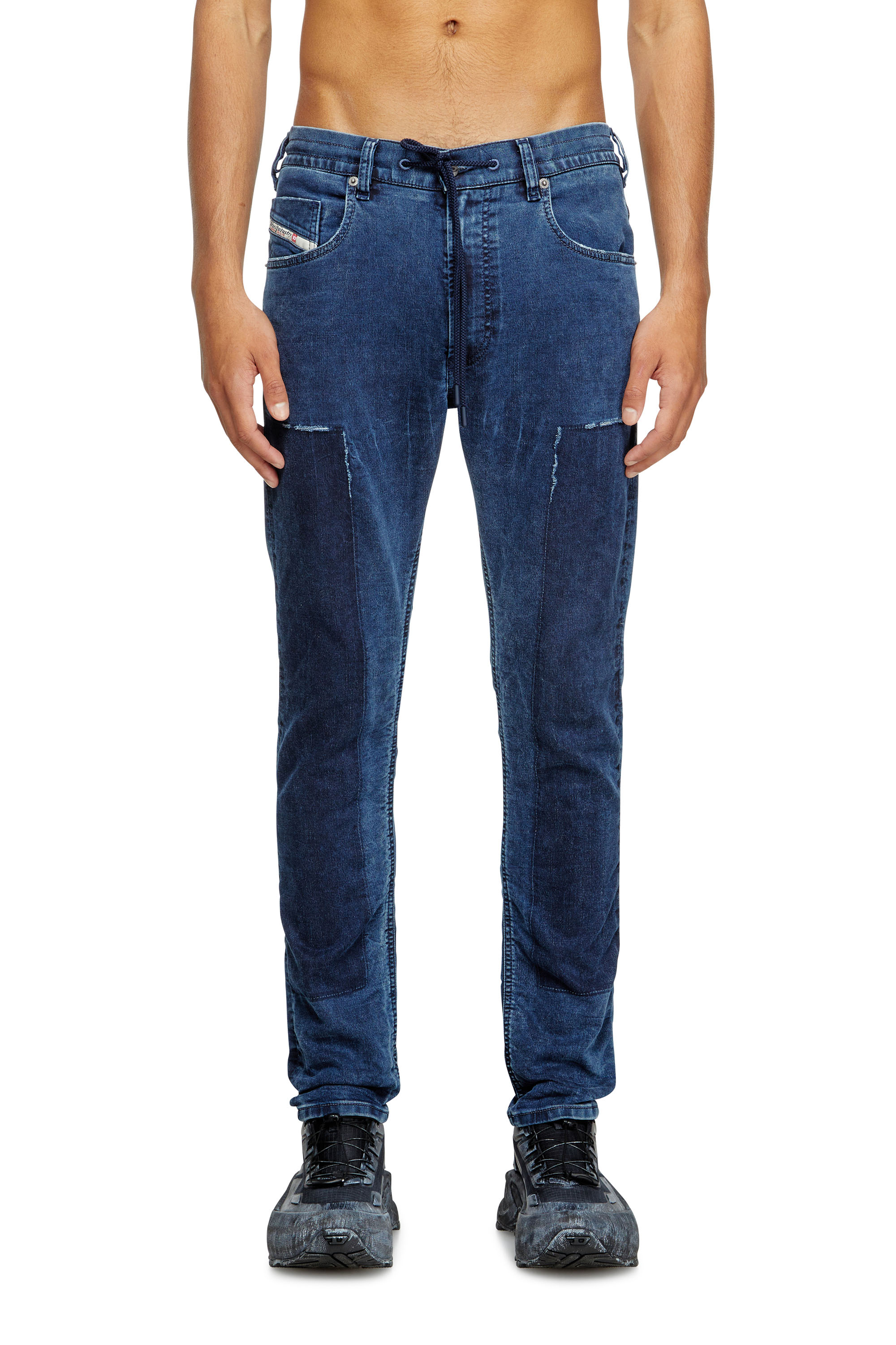 Diesel - Regular 2030 D-Krooley Joggjeans® 09M36 Homme, Bleu Foncé - Image 1